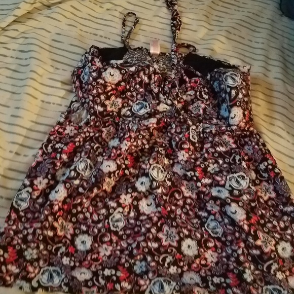 Woman XL clothing - Picture 7 of 8